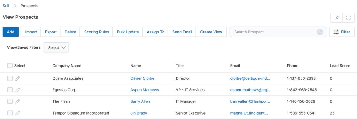 Bulk Update modal — toggle Favorite, select status, enter Annual Revenue